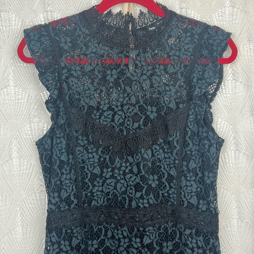 Zara lace dress midi bodycon navy blue sleeveless fitted black label  Sz. L - Picture 5 of 15
